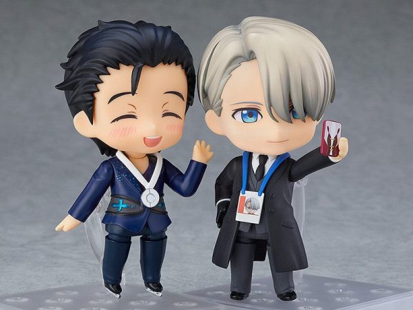 Yuri!!! on Ice - Victor Nikiforov - Nendoroid #865 - Coach ver.