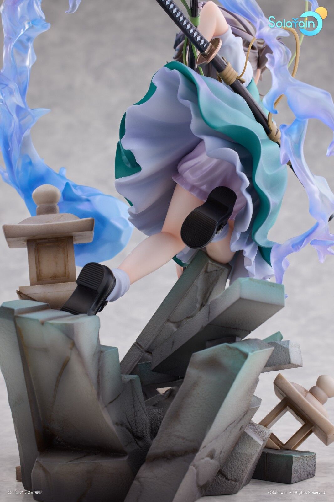 Touhou Project - Konpaku Youmu - 1/7 - Half-Human Half-Phantom Gardener Ver. (Solarain)