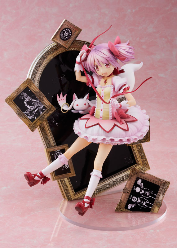 Mahou Shoujo Madoka☆Magica - Kaname Madoka - Kyuubey - 1/7 - 10th Anniversary Ver. (Stronger)