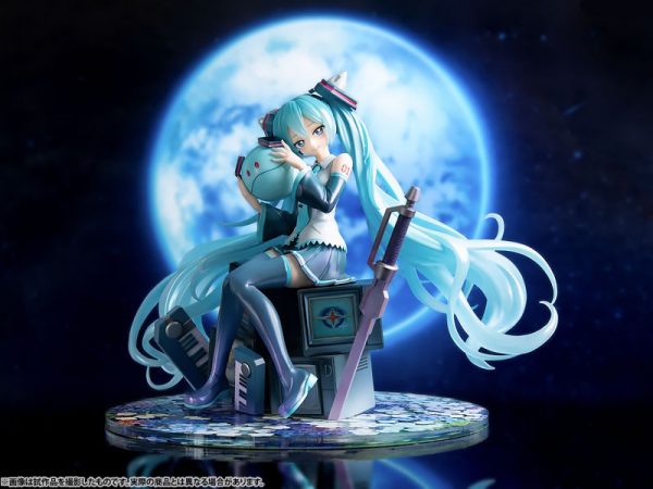 Kidou Senshi Gundam 00 - Piapro Characters - Haro - Hatsune Miku - Gundam x Miku Anniversary Special Project - Lucrea - 1/7 (MegaHouse)